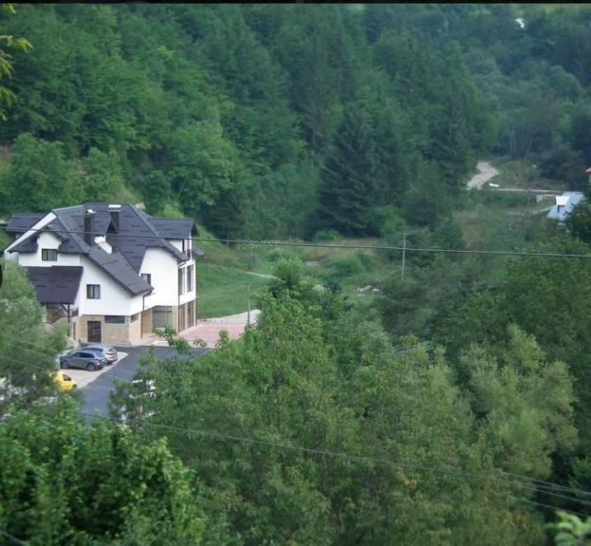 Zlatarska Dolina Acomodação com café da manhã Nova Varoš Exterior foto